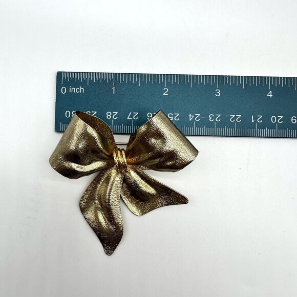 Vintage Puffed Textured Bow Ribbon Brooch Pin Gold Tone - Picture 3 of 4